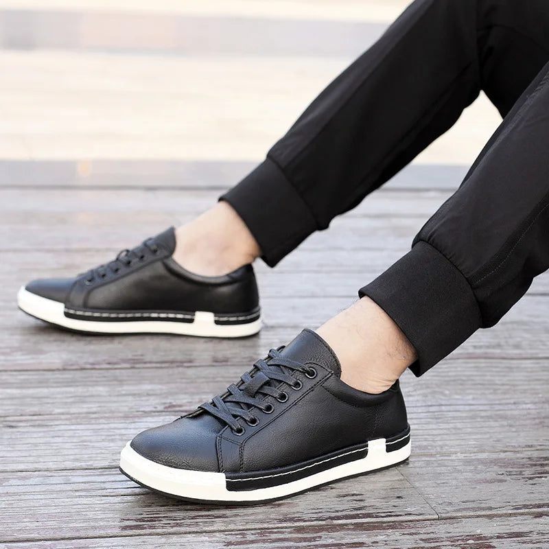 CASUAL LEATHER SHOES